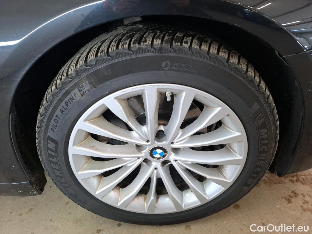  Bmw  Serie 5 Série 5 Berline 520 d xDrive Luxury Line 2.0 190CV BVA8 E6d #19