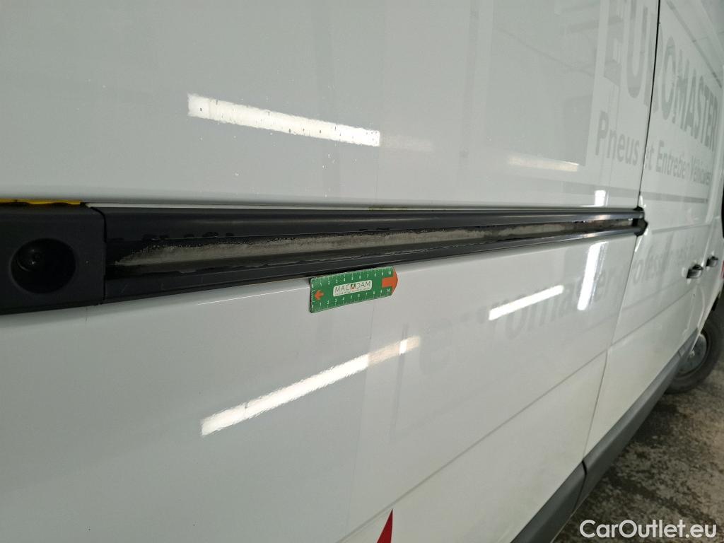 Renault  Master RENAULT  VU 4p Fourgon FG GCf Trac F3500 L2H2 dCi 125 #73