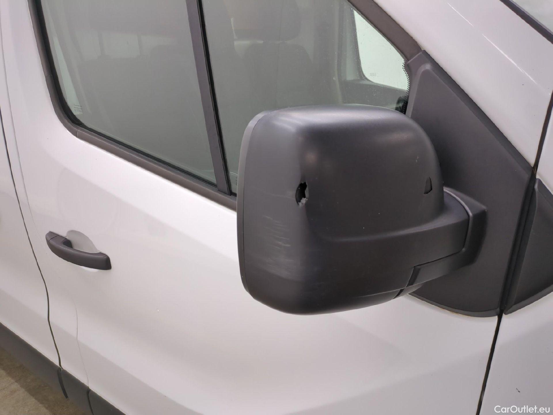  Renault  Trafic  Furgon Grand Confort L1H1 1000 1.6 dCi 120CV BVM6 E6 #15