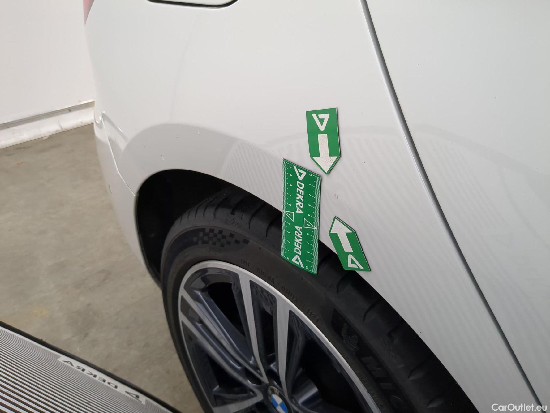  Bmw  Serie 1 BMW Série 1 / 2019 / 5P / Berline 2.0 118D AUTO Business Design #4