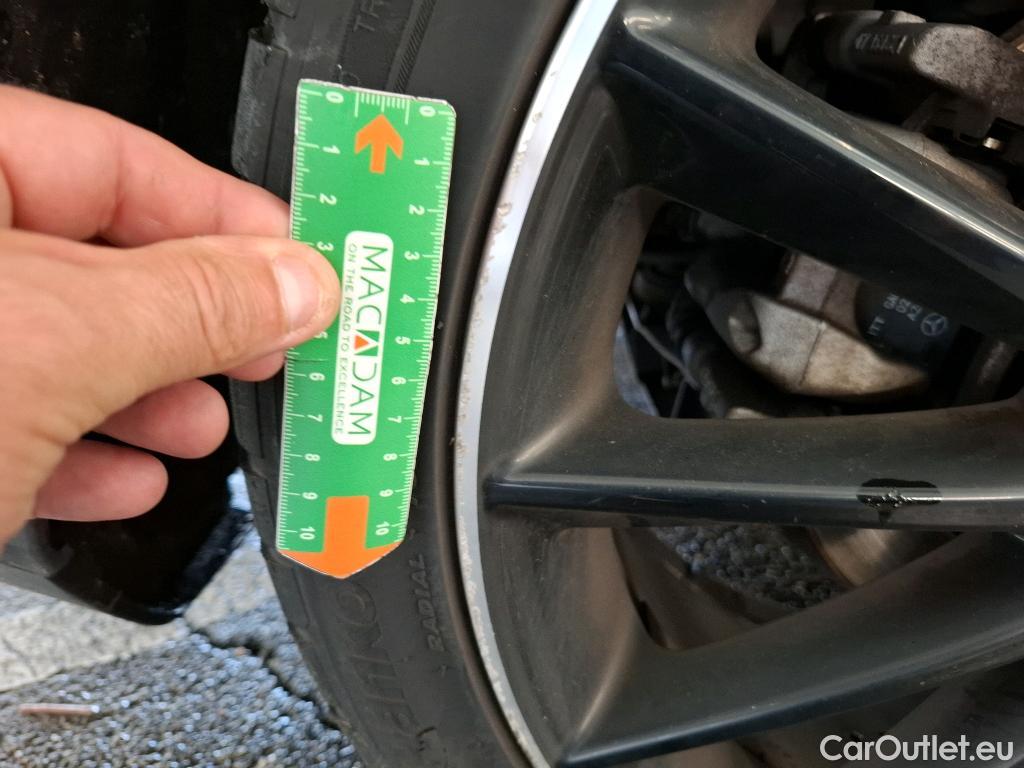 Mercedes  CLA-Klasse MERCEDES-BENZ CLA Coupe / 2019 / 4P / Coupé CLA 220 d AMG Line BA8 #39