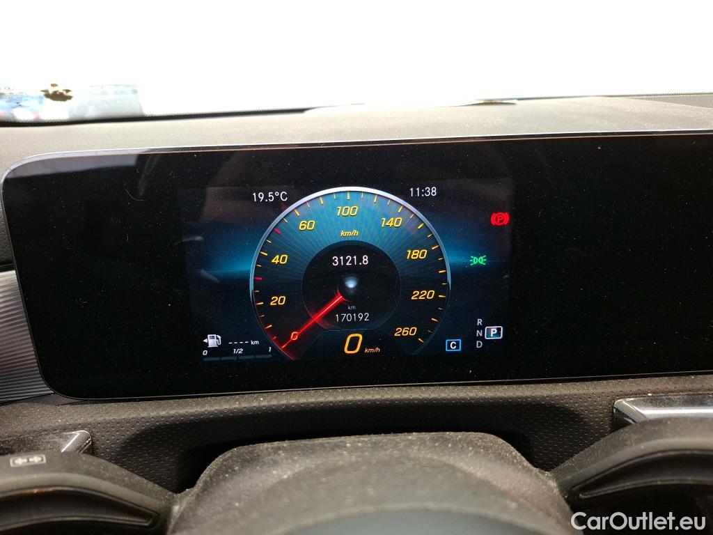 Mercedes  CLA-Klasse MERCEDES-BENZ CLA Coupe / 2019 / 4P / Coupé CLA 220 d AMG Line BA8 #6