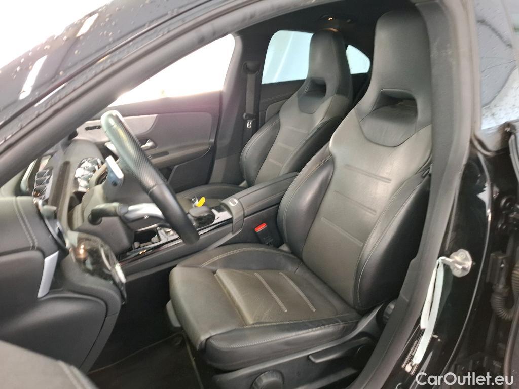 Mercedes  CLA-Klasse MERCEDES-BENZ CLA Coupe / 2019 / 4P / Coupé CLA 220 d AMG Line BA8 #8