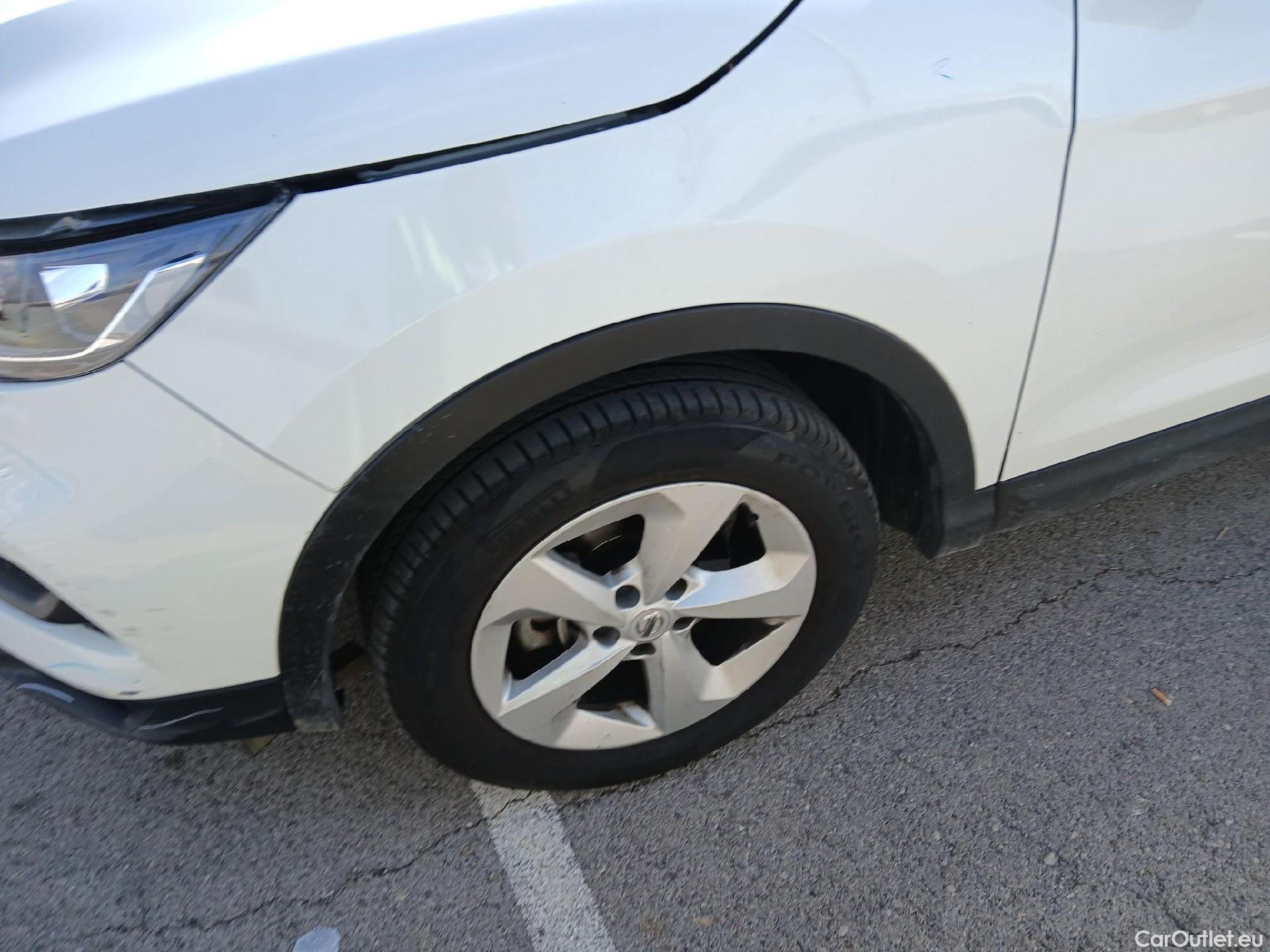 Nissan  Qashqai NISSAN  / 2017 / 5P / todoterreno DIG-T 103 kW (140 CV) E6D ACENTA #40