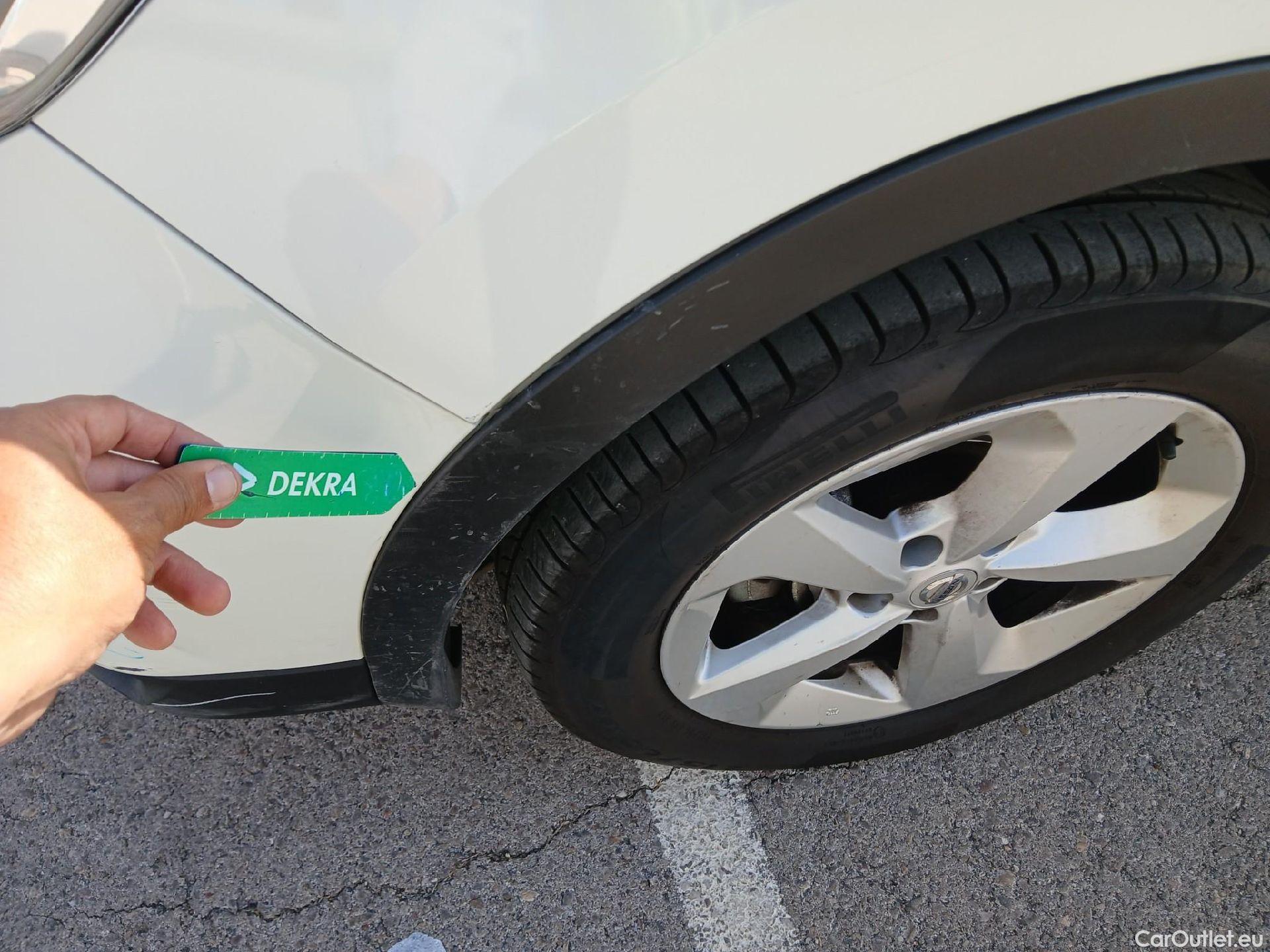 Nissan  Qashqai NISSAN  / 2017 / 5P / todoterreno DIG-T 103 kW (140 CV) E6D ACENTA #39