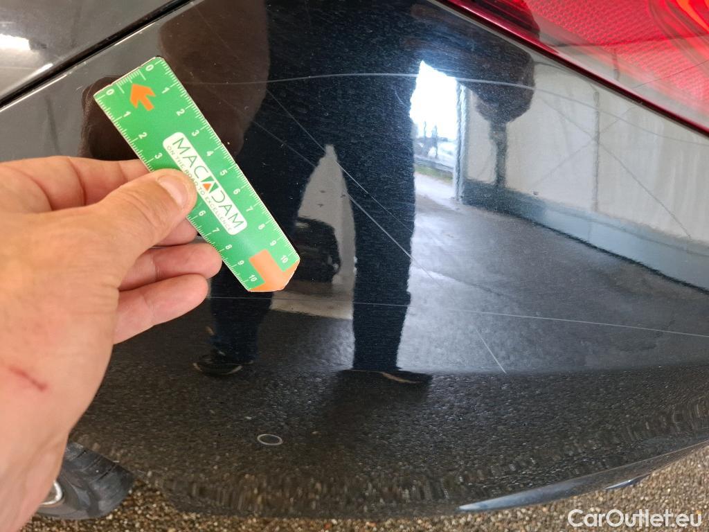 Mercedes  CLA-Klasse MERCEDES-BENZ CLA Coupe / 2019 / 4P / Coupé CLA 220 d AMG Line BA8 #23