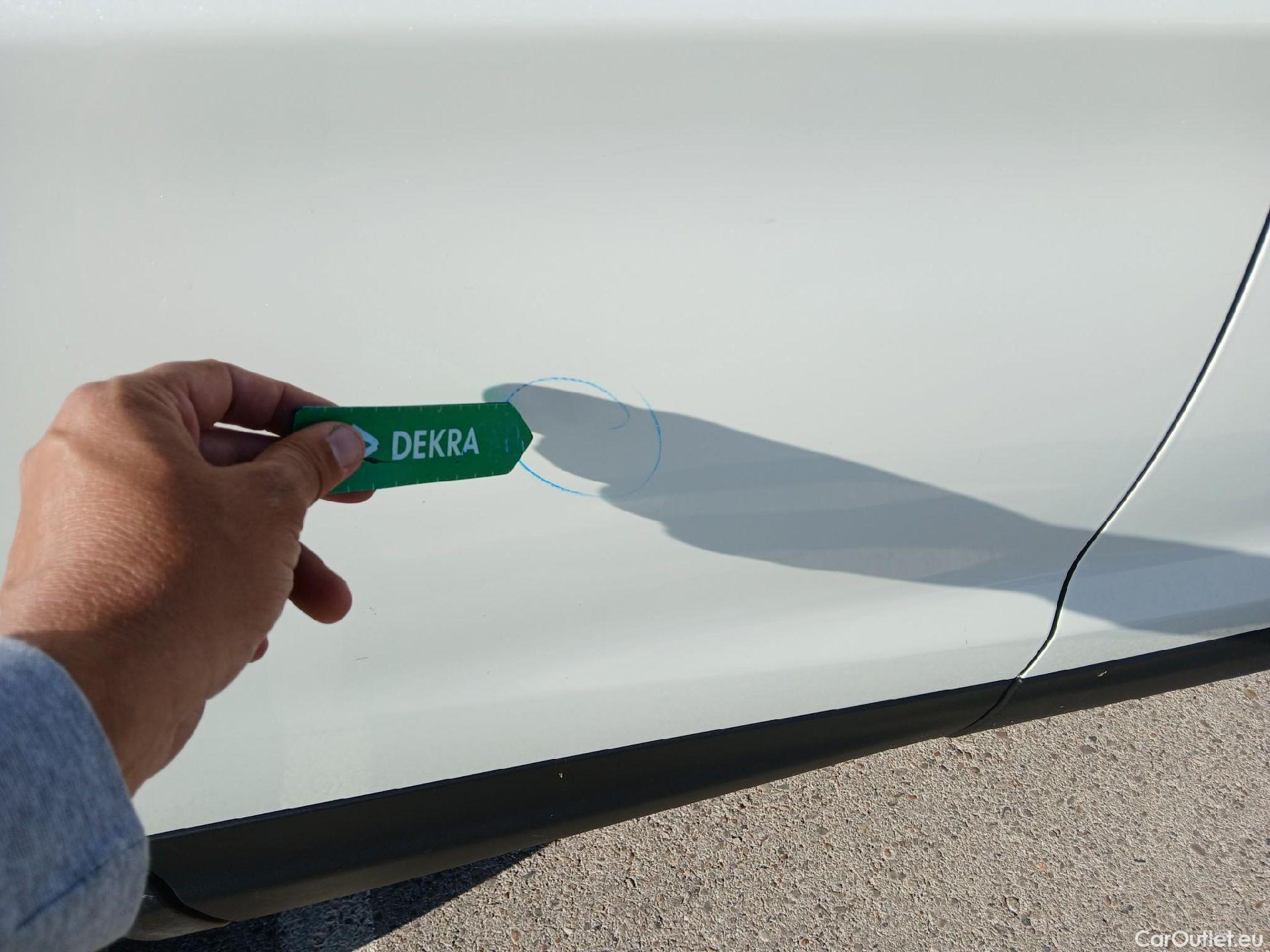 Nissan  Qashqai NISSAN  / 2017 / 5P / todoterreno DIG-T 103 kW (140 CV) E6D ACENTA #36