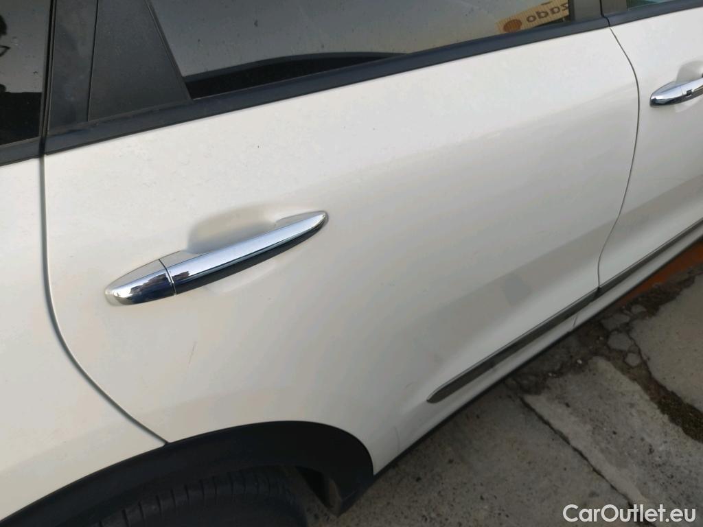 KIA  Niro KIA  PHEV / 2019 / 5P / crossover 1.6 GDi PHEV 104kW (141CV) Emotion #30