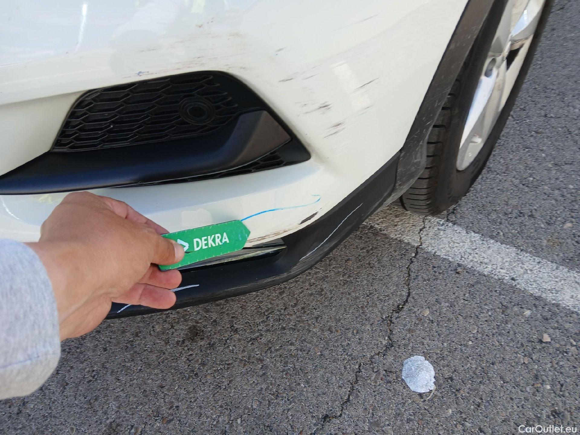 Nissan  Qashqai NISSAN  / 2017 / 5P / todoterreno DIG-T 103 kW (140 CV) E6D ACENTA #10