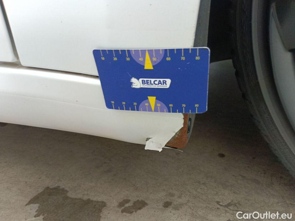 Tesla  Model 3 TESLA  65 kWh 462 Performance Dual Motor 5d #42