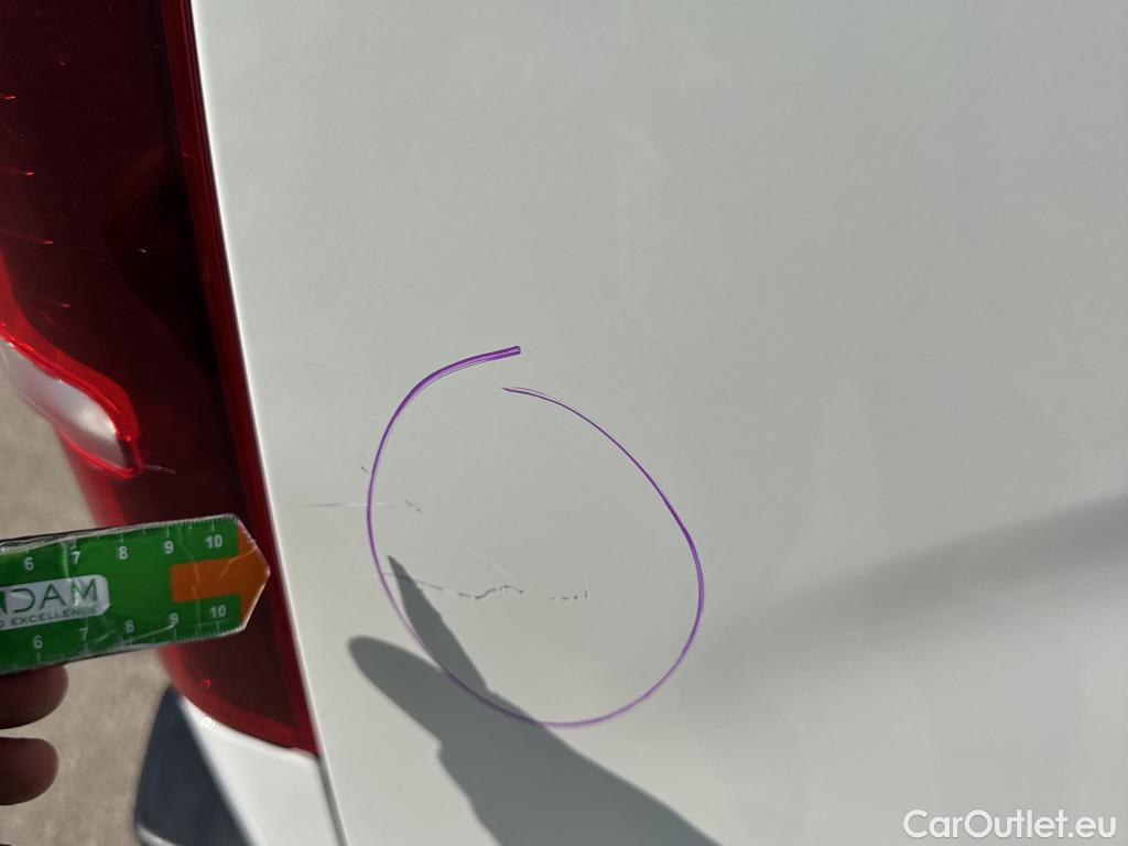  Peugeot  RIFTER PEUGEOT  / 2018 / 5P / combi Active Pack Business Std. BlueHDi 100  #16