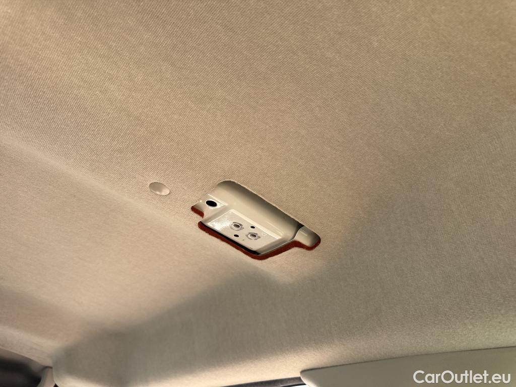  Peugeot  RIFTER PEUGEOT  / 2018 / 5P / combi Active Pack Business Std. BlueHDi 100  #42