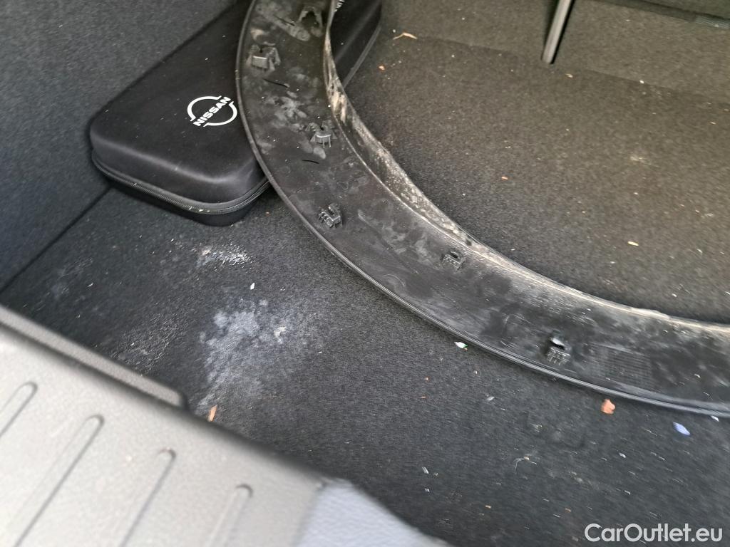 Nissan  Juke NISSAN  / 2019 / 5P / crossover DIG-T 84 kW (114 CV) 6M/T Acenta #9