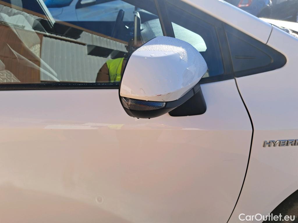 Toyota  Corolla TOYOTA  1.8 125H ACTIVE TECH E-CVT #31