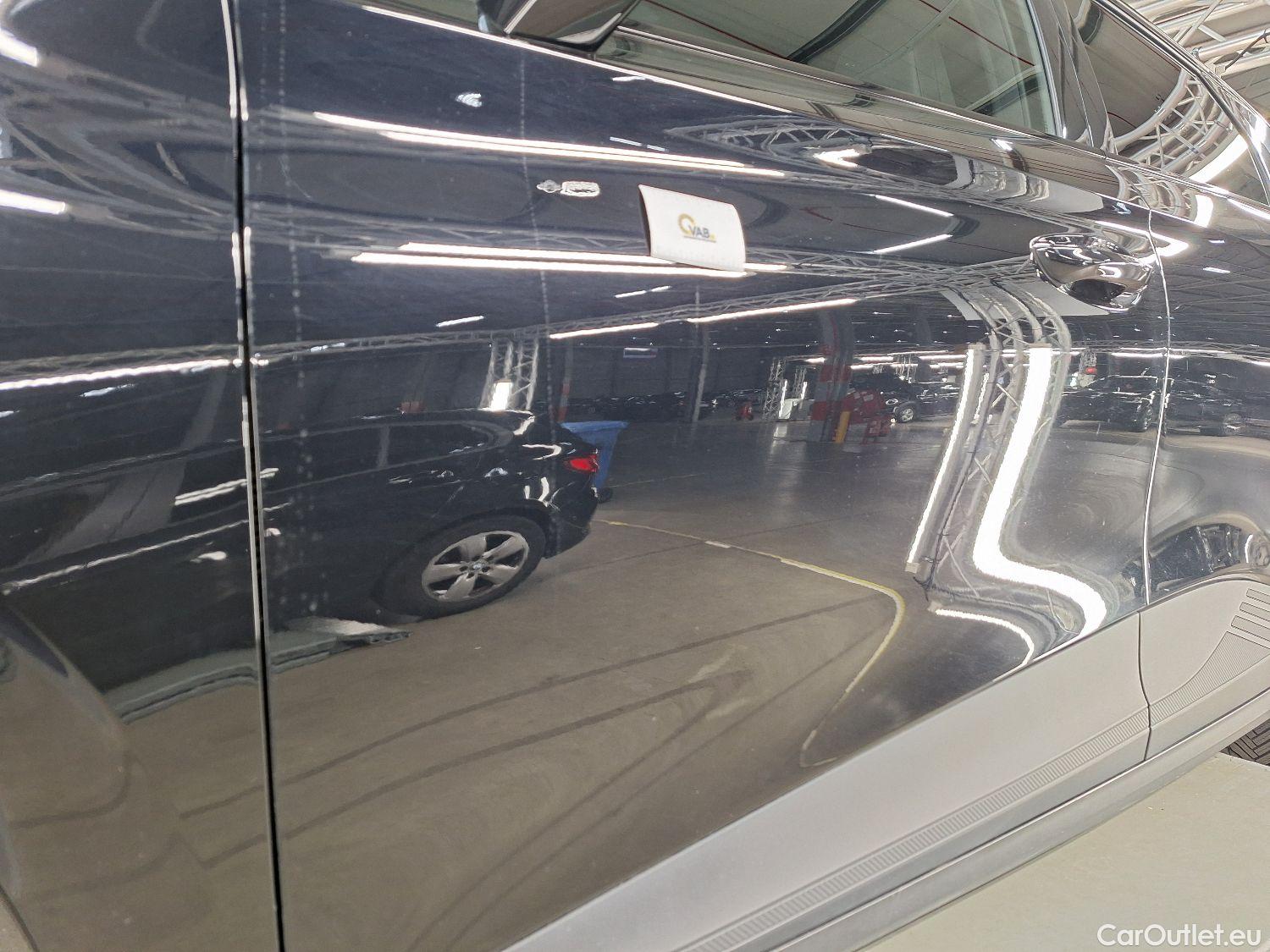 MG  4 MG, MG_ '22 BEV, MG  6 kWh Luxury 5d #23