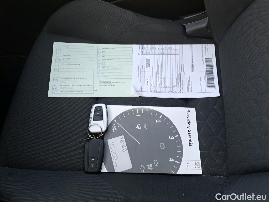 Toyota  Corolla TOYOTA  1.8 125H ACTIVE TECH E-CVT #9