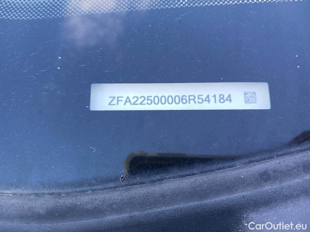 Fiat  Fiorino FIAT  / 2016 / 4P / furgón derivado de turismo Cargo SX N1 1.3 MJet 70 kW (95 CV) #17