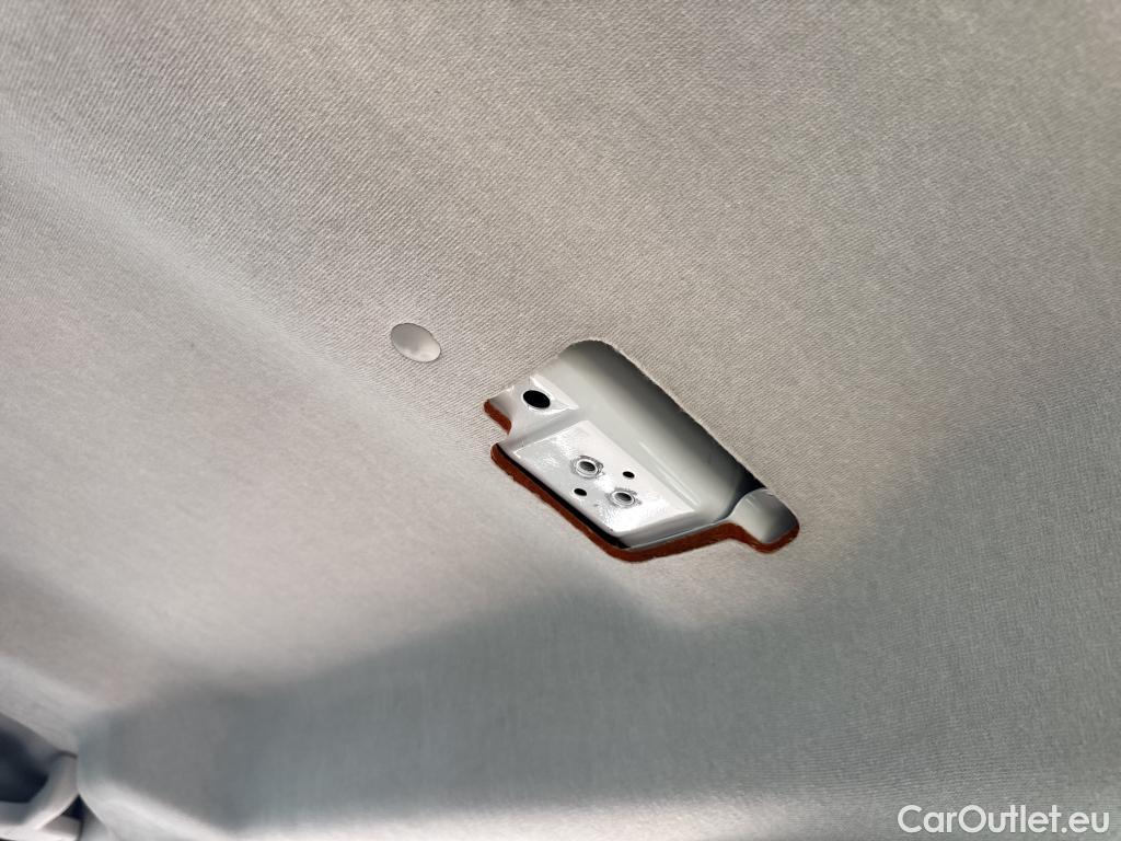  Peugeot  RIFTER PEUGEOT  / 2018 / 5P / combi Active Pack Business Std. BlueHDi 100  #43