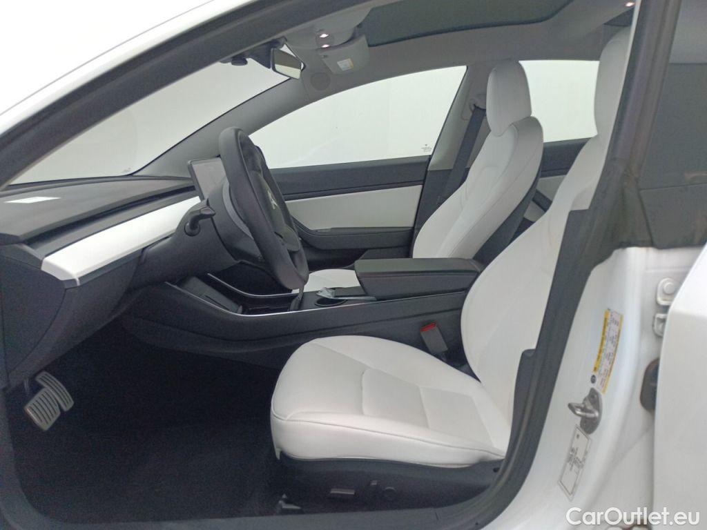 Tesla  Model 3 TESLA  65 kWh 462 Performance Dual Motor 5d #3