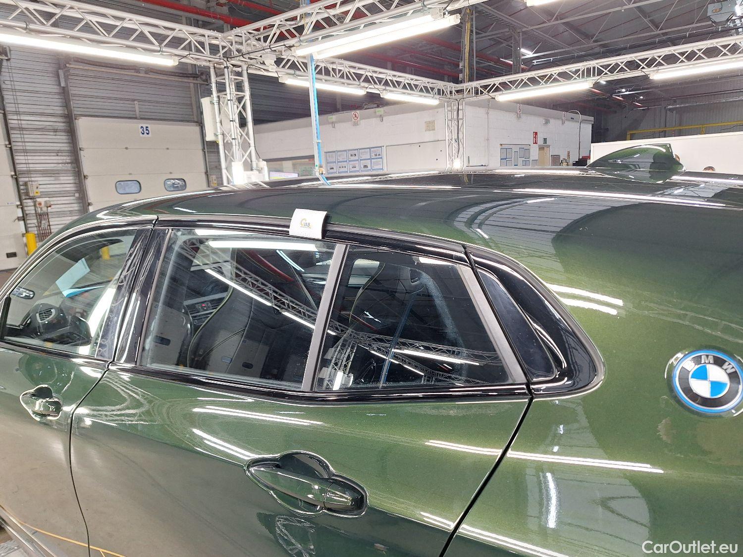 Bmw  X2 BMW  xDrive25e 162kW 5d ///M-Sportkit Gold Pack #38