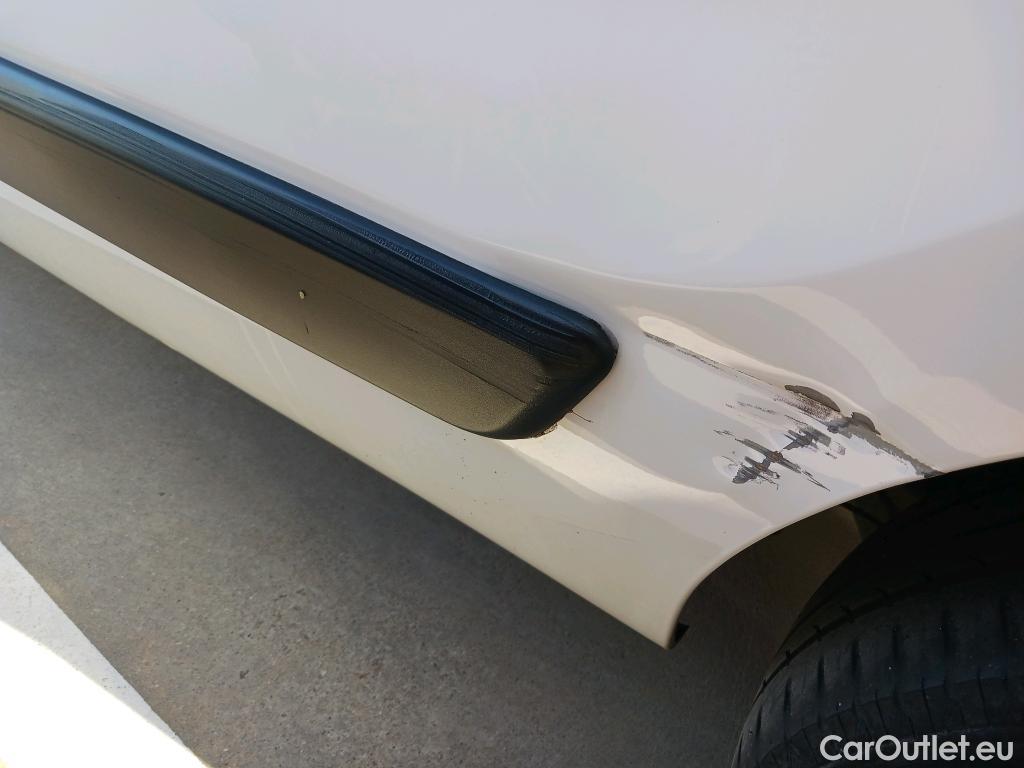 Fiat  Fiorino FIAT  / 2016 / 4P / furgón derivado de turismo Cargo SX N1 1.3 MJet 70 kW (95 CV) #33