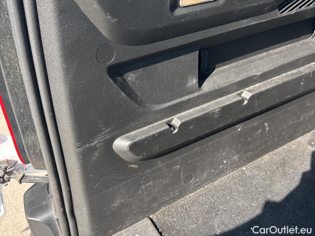  Peugeot  RIFTER PEUGEOT  / 2018 / 5P / combi Active Pack Business Std. BlueHDi 100  #32