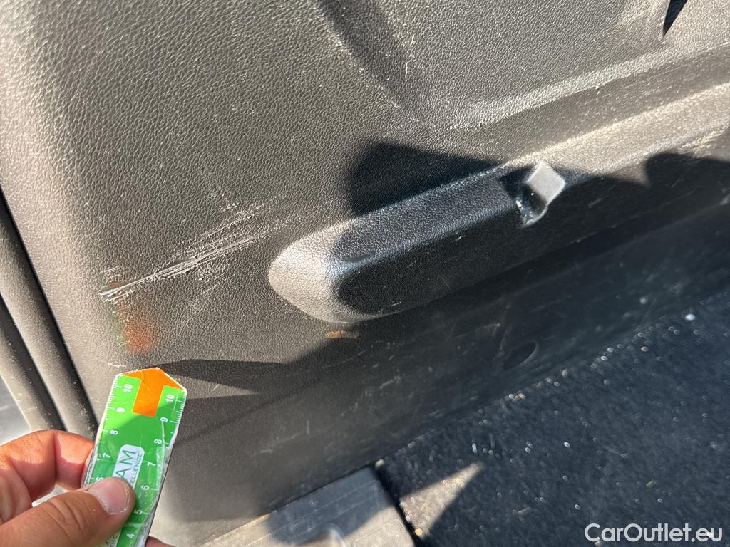  Peugeot  RIFTER PEUGEOT  / 2018 / 5P / combi Active Pack Business Std. BlueHDi 100  #33