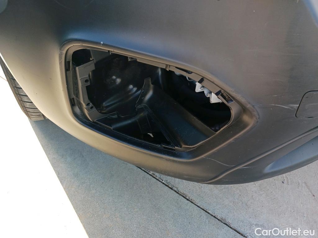 Fiat  Fiorino FIAT  / 2016 / 4P / furgón derivado de turismo Cargo SX N1 1.3 MJet 70 kW (95 CV) #29