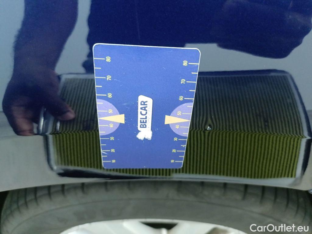 Volkswagen  Touran Volkswagen  2.0 TDi 110kW Highline DSG 5d #51