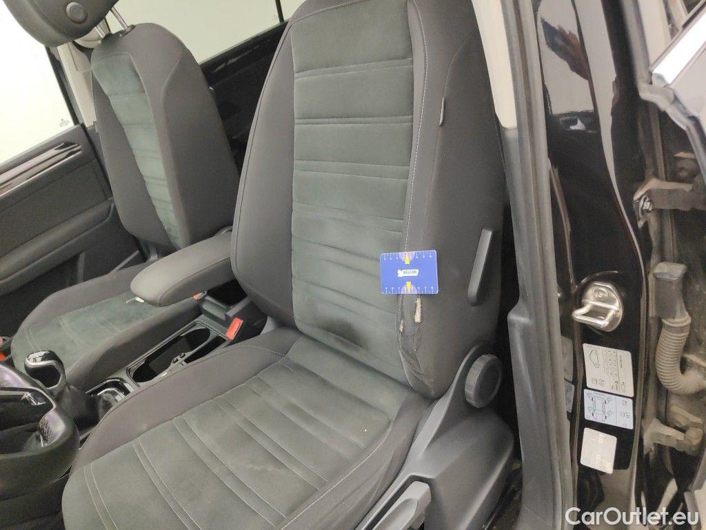 Volkswagen  Touran Volkswagen  2.0 TDi 85kW Highline 5d 7 places  #23