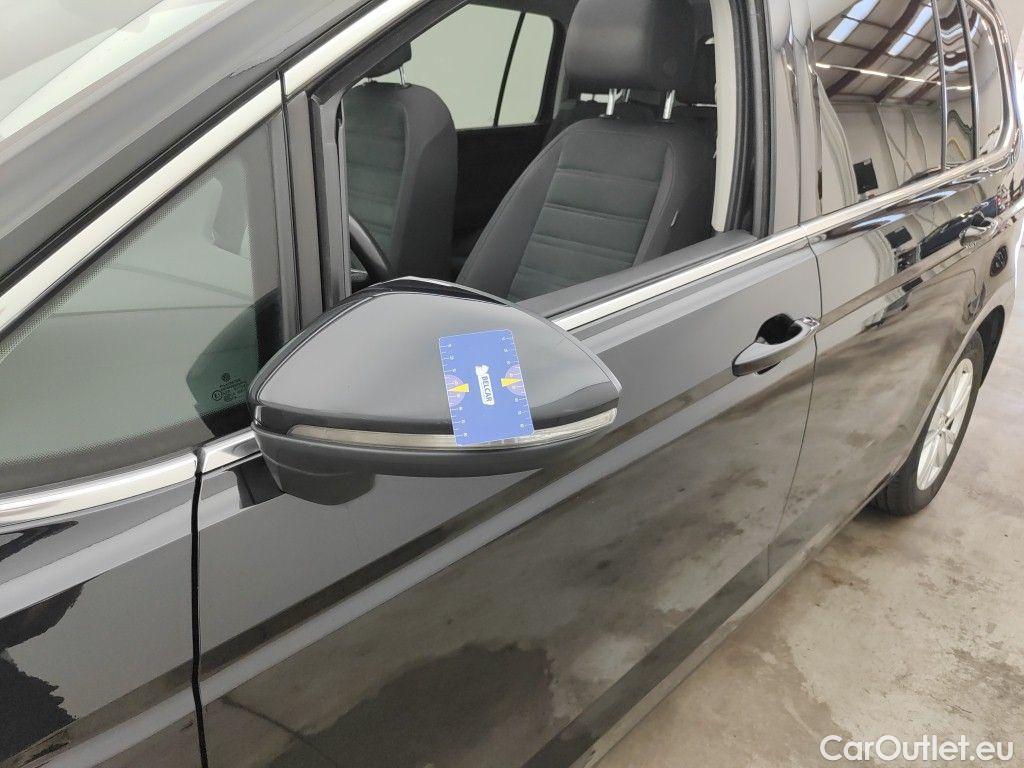 Volkswagen  Touran Volkswagen  2.0 TDi 85kW Highline 5d 7 places  #47