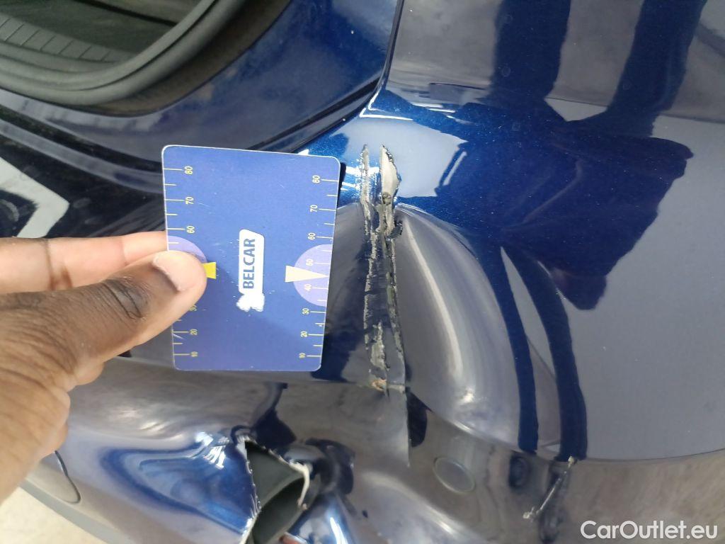 Volkswagen  Touran Volkswagen  2.0 TDi 110kW Highline DSG 5d #52