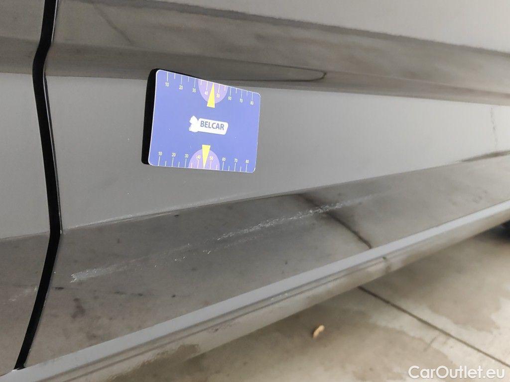 Volkswagen  Touran Volkswagen  2.0 TDi 85kW Highline 5d 7 places  #79