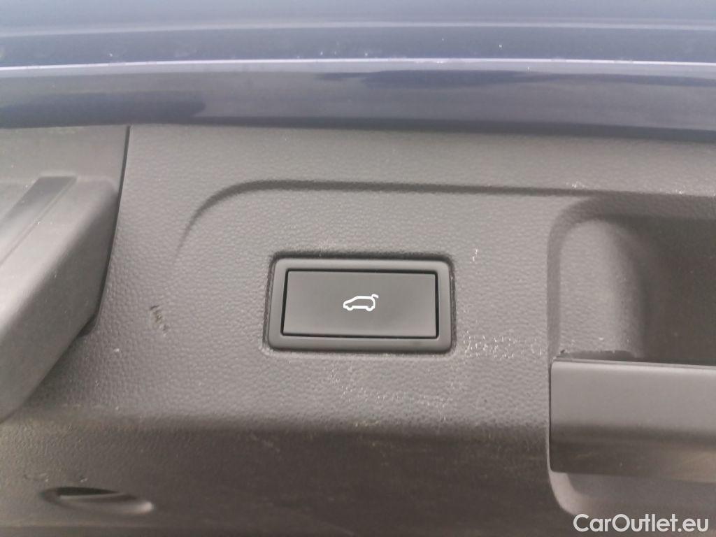 Volkswagen  Touran Volkswagen  2.0 TDi 110kW Highline DSG 5d #33