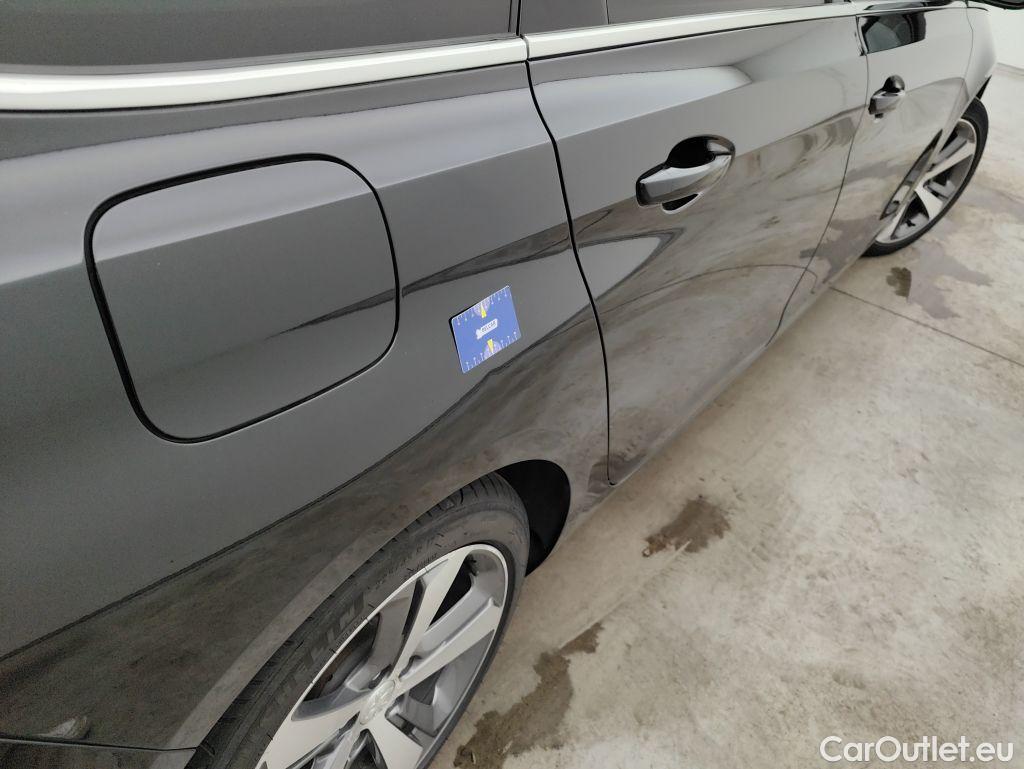 Peugeot  308 Peugeot  SW 1.2 PureTech 130 S&S Allure 5d #26