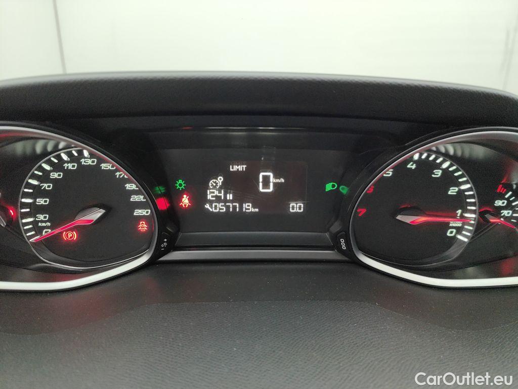 Peugeot  308 Peugeot  SW 1.2 PureTech 130 S&S Allure 5d #6