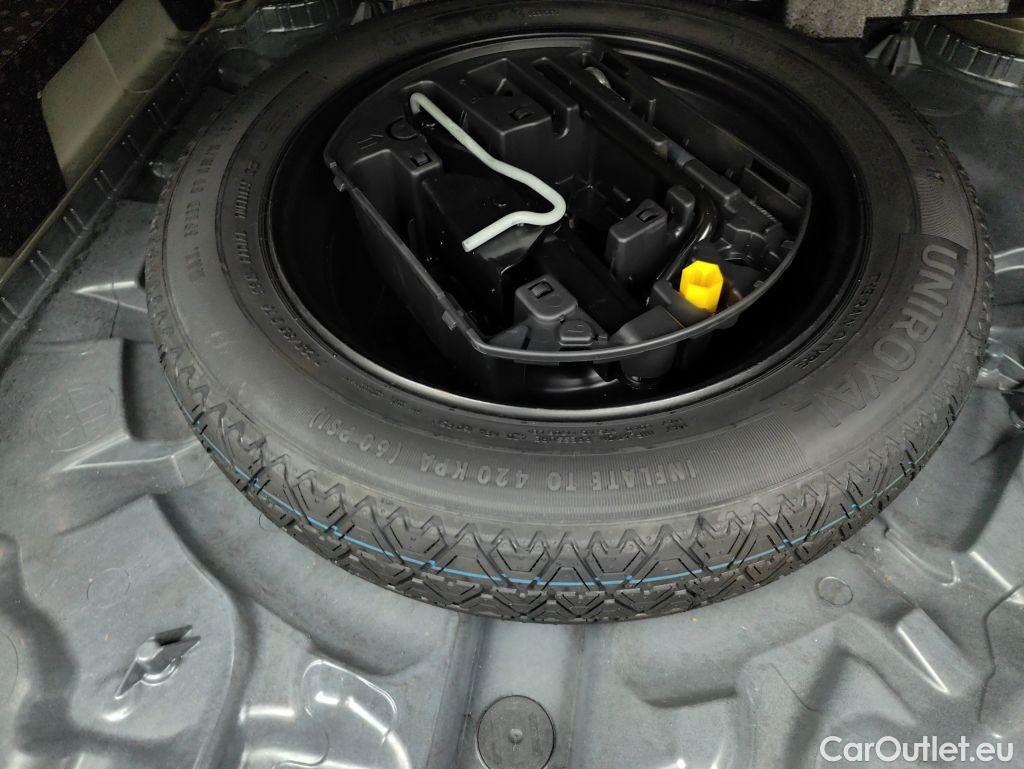 Peugeot  308 Peugeot  SW 1.2 PureTech 130 S&S Allure 5d #15