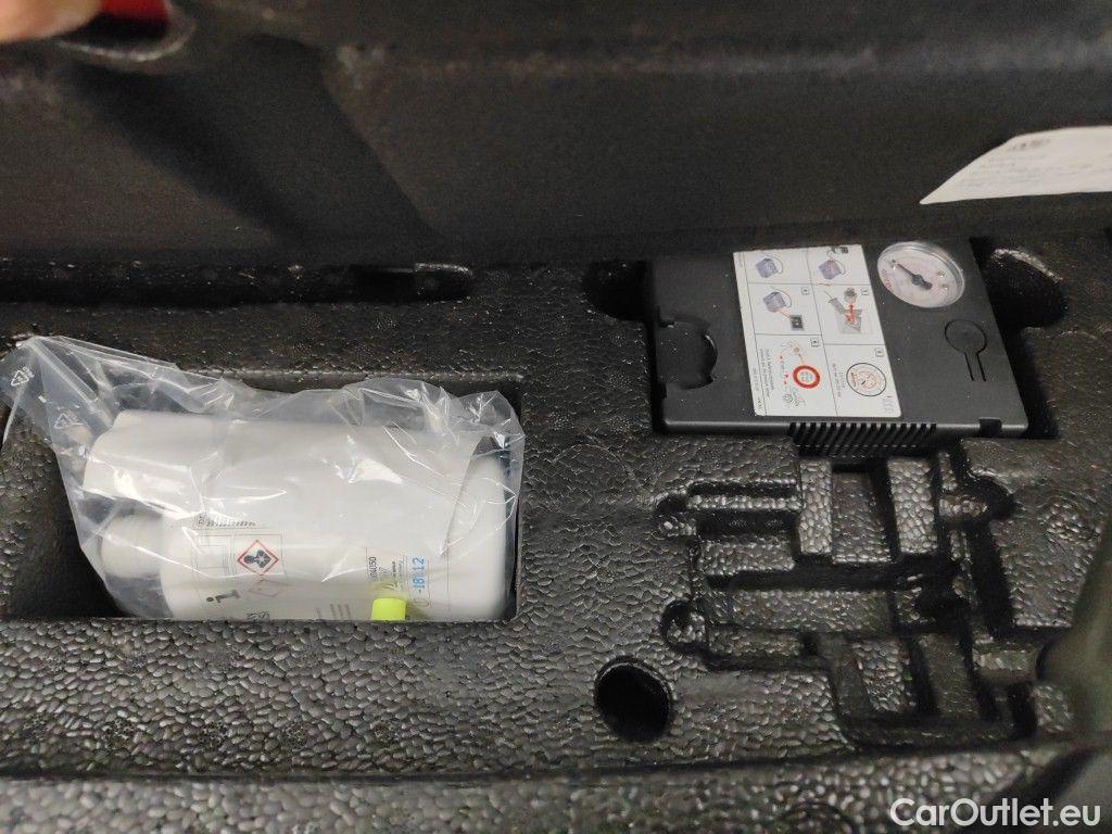 Volkswagen  Touran Volkswagen  2.0 TDi 85kW Highline 5d 7 places  #15