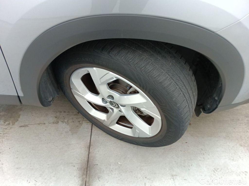 Citroen  C5 Citroën  Aircross 1.2 PureTech 130 S&S MAN6 Live 5d #16