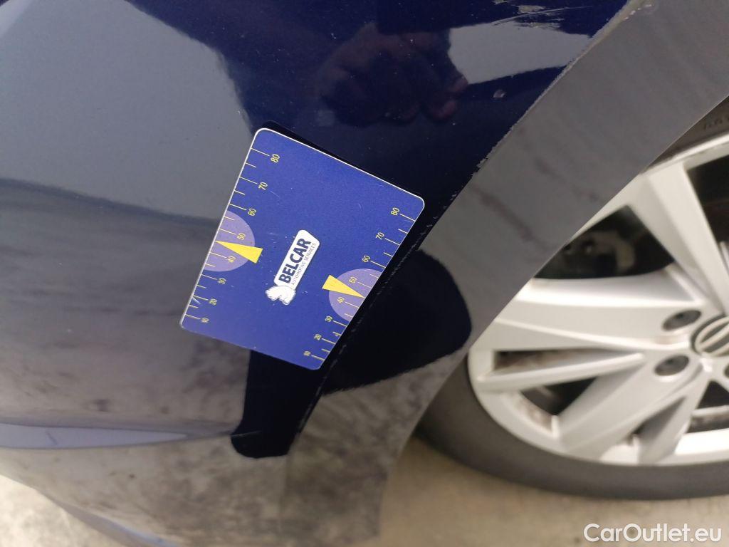 Volkswagen  Touran Volkswagen  2.0 TDi 110kW Highline DSG 5d #38