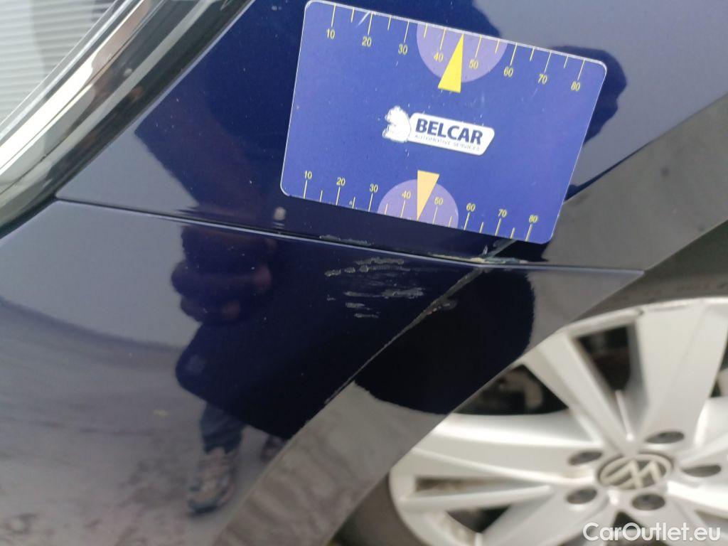 Volkswagen  Touran Volkswagen  2.0 TDi 110kW Highline DSG 5d #37