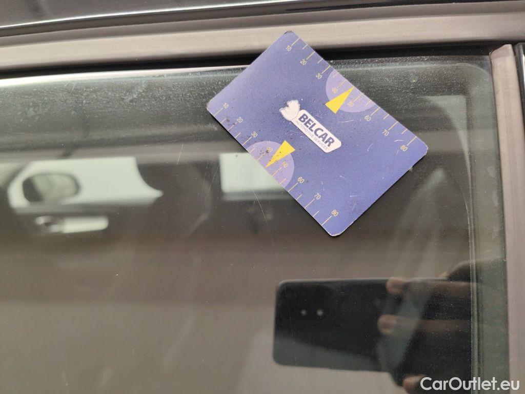 Volvo  XC 40 Volvo XC40 T3 Momentum Pro 5d #40