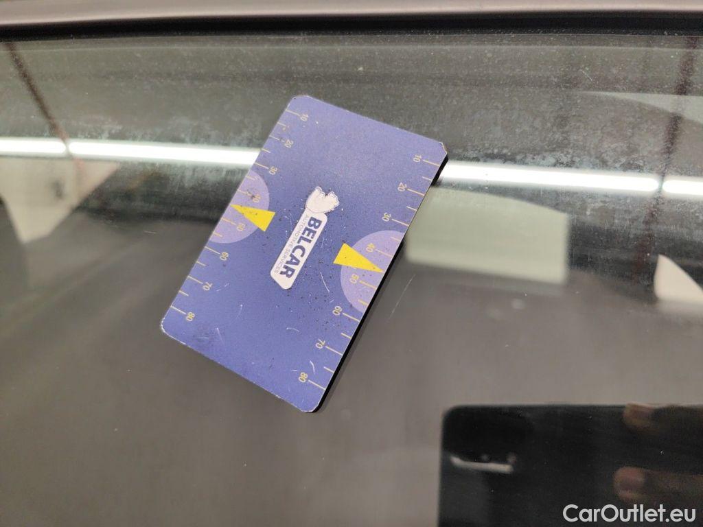 Volvo  XC 40 Volvo XC40 T3 Momentum Pro 5d #51