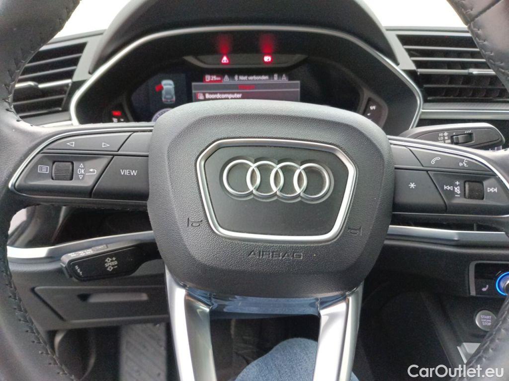 Audi  Q3 Audi  35 TDI S tronic Advanced Business Editio 5d #27