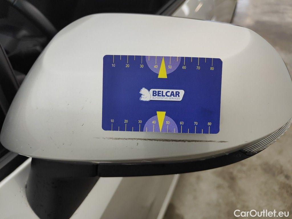 Toyota  Corolla Toyota  1.8 Hybrid Dynamic e-CVT 5d #45