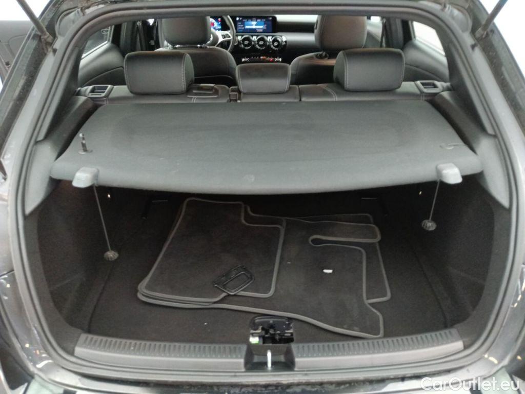 Mercedes  A-Klasse MERCEDES CLASSE A (W177) A 180 136hp Business Line 5d #13