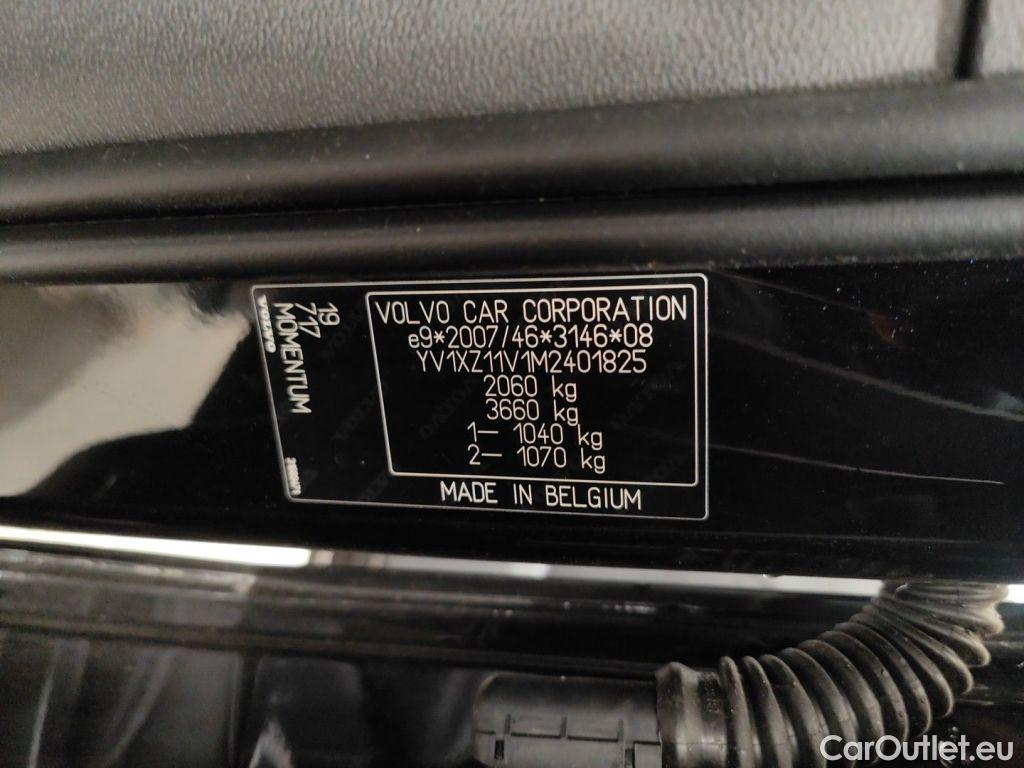 Volvo  XC 40 Volvo XC40 T3 Momentum Pro 5d #18