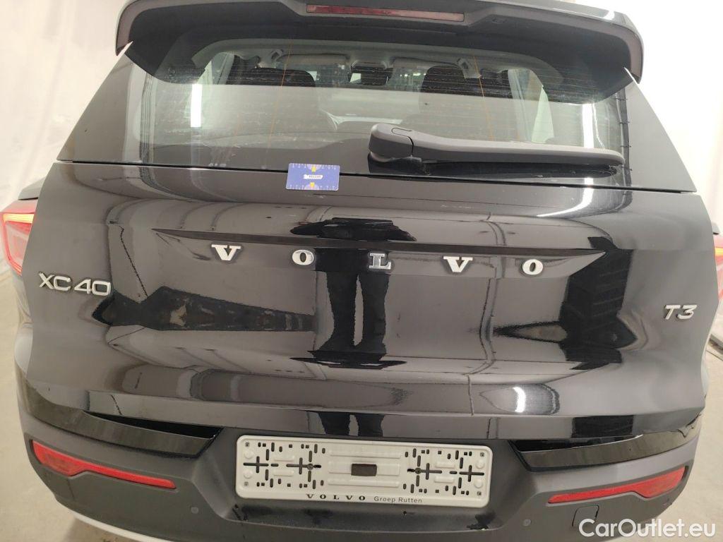 Volvo  XC 40 Volvo XC40 T3 Momentum Pro 5d #41