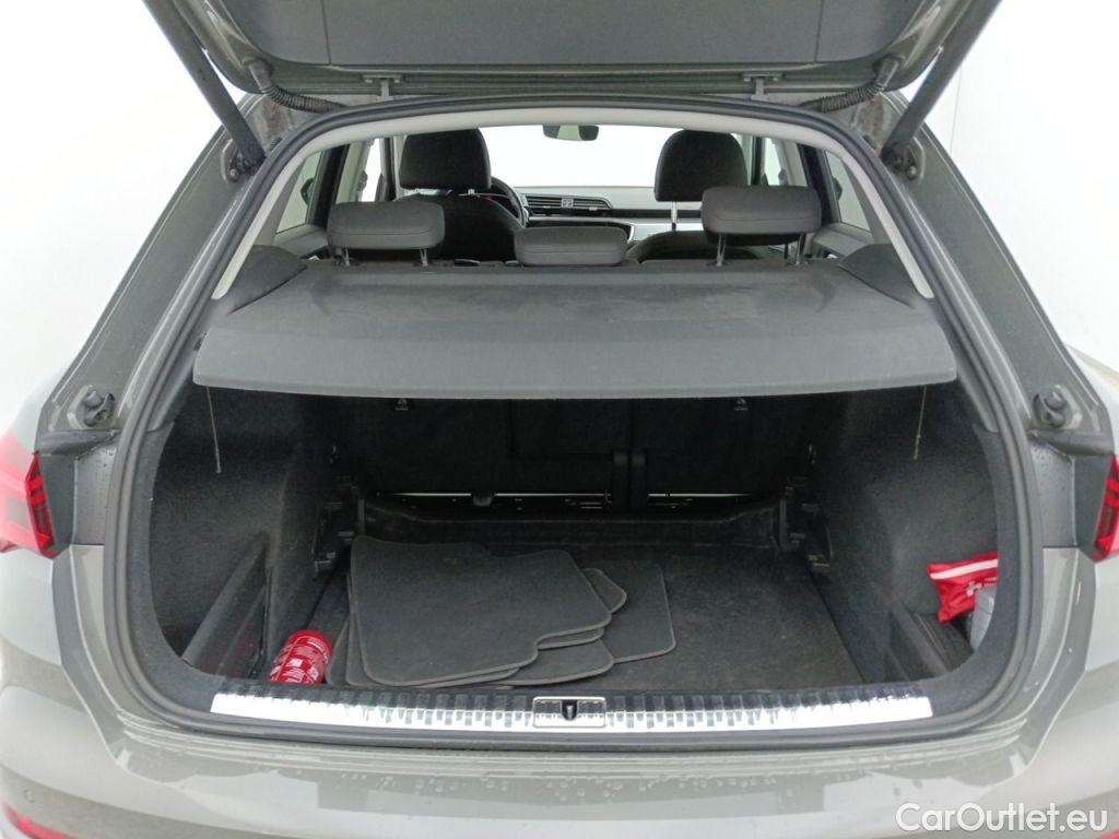 Audi  Q3 Audi  35 TDI S tronic Advanced Business Editio 5d #14