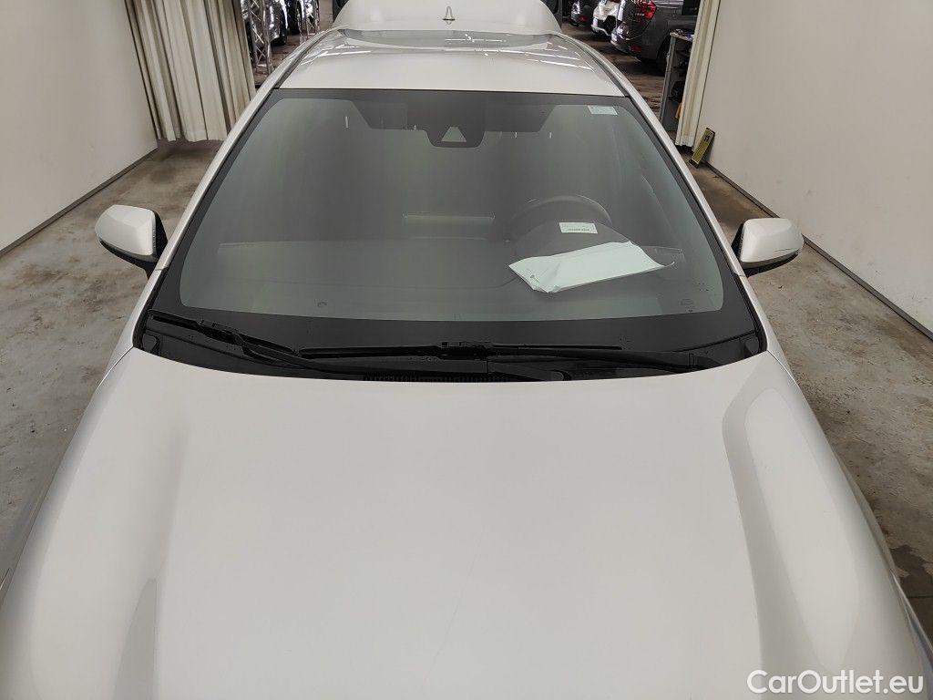 Toyota  Corolla Toyota  1.8 Hybrid Dynamic e-CVT 5d #17